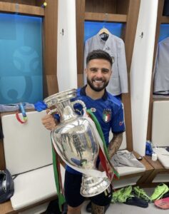La telenovela Insigne prosegue