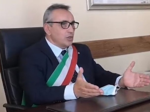 Covid-19: a Caivano il Comune attiva il servizio di “tutoring domiciliare” per gli alunni diversamente abili