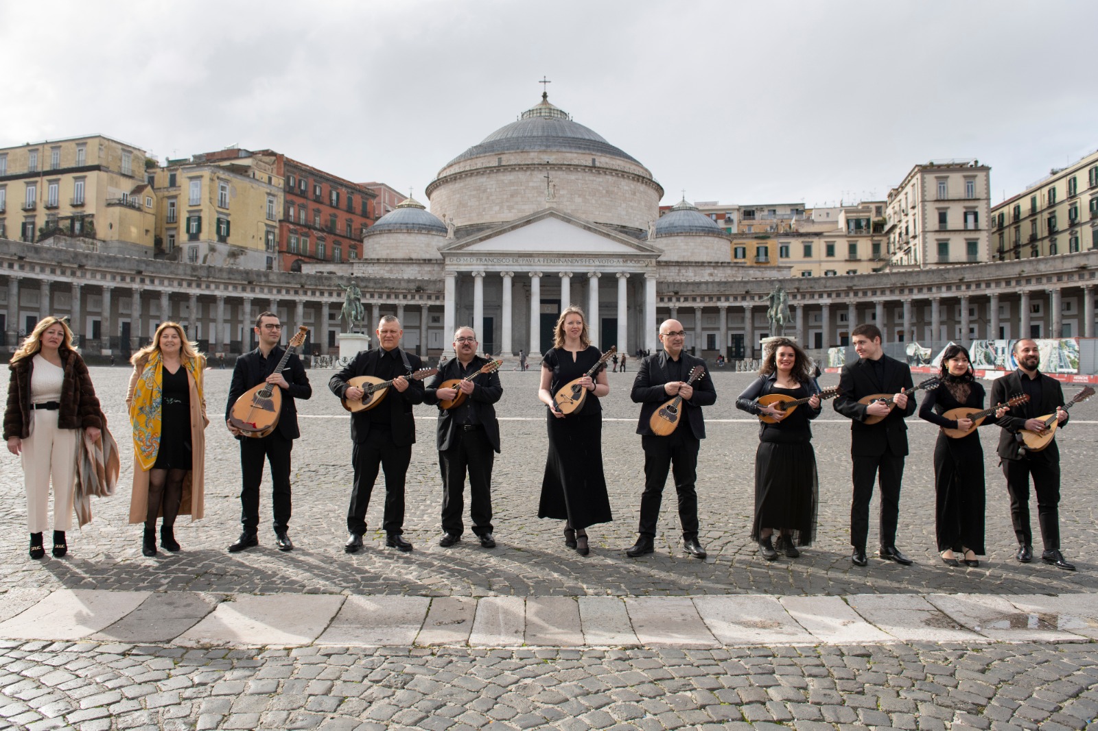 71° Festival di Sanremo, “Napoli Mandolin Orchestra” e “X Eventi & Communication”: “felici per la vittoria nella classifica  dell’orchestra”