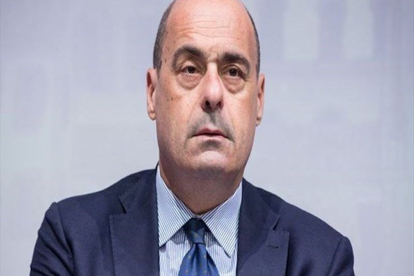 Zingaretti si dimette