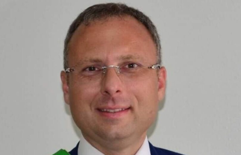 Casoria, arrivano le dimissioni dell’assessore Tabacco
