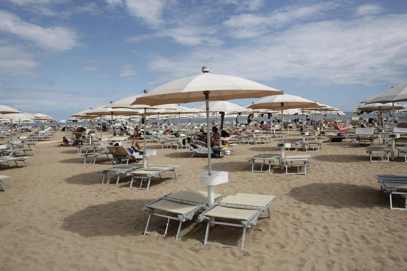 Linee guida cerimonie spiagge piscine