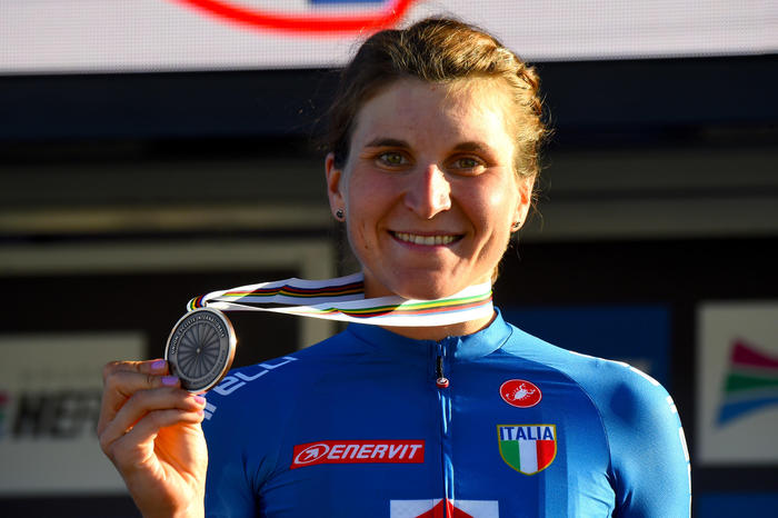 Dal ciclismo femminile la terza medaglia per l’Italia