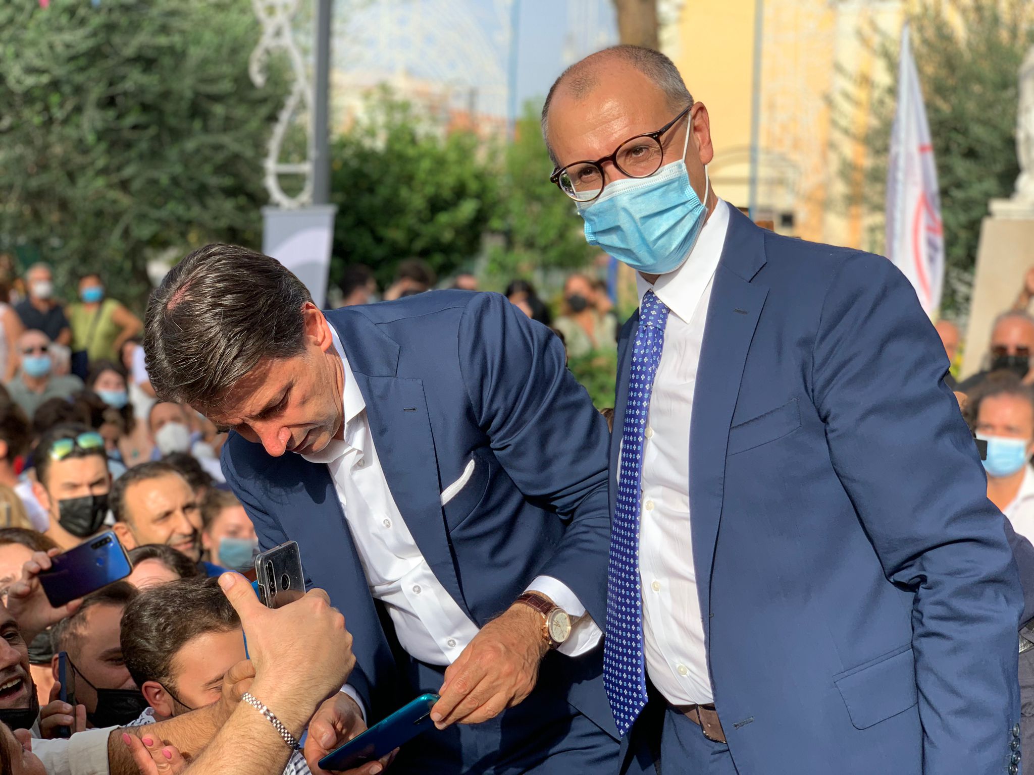 Giuseppe Conte a Frattaminore per Bencivenga [VIDEO]