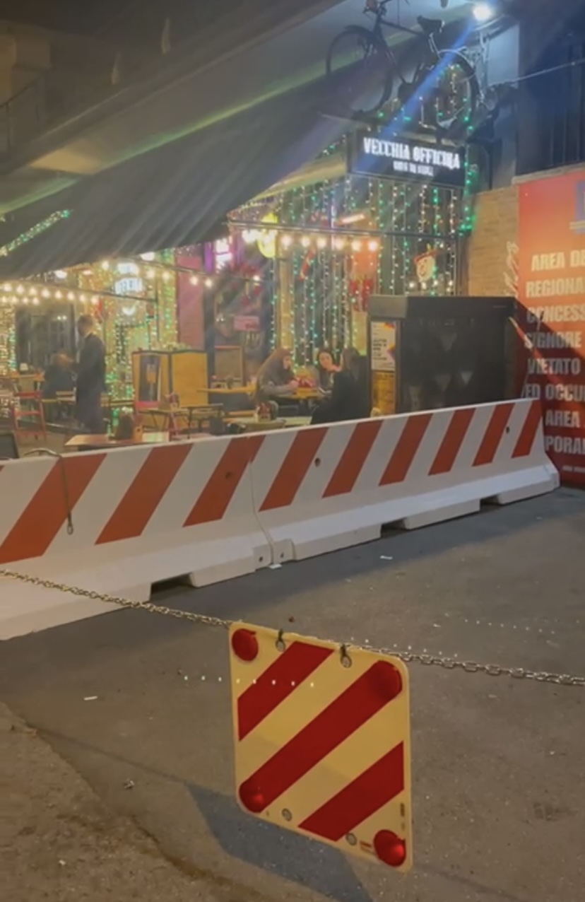 Continua la querelle tra la Vecchia Officina e le vicine