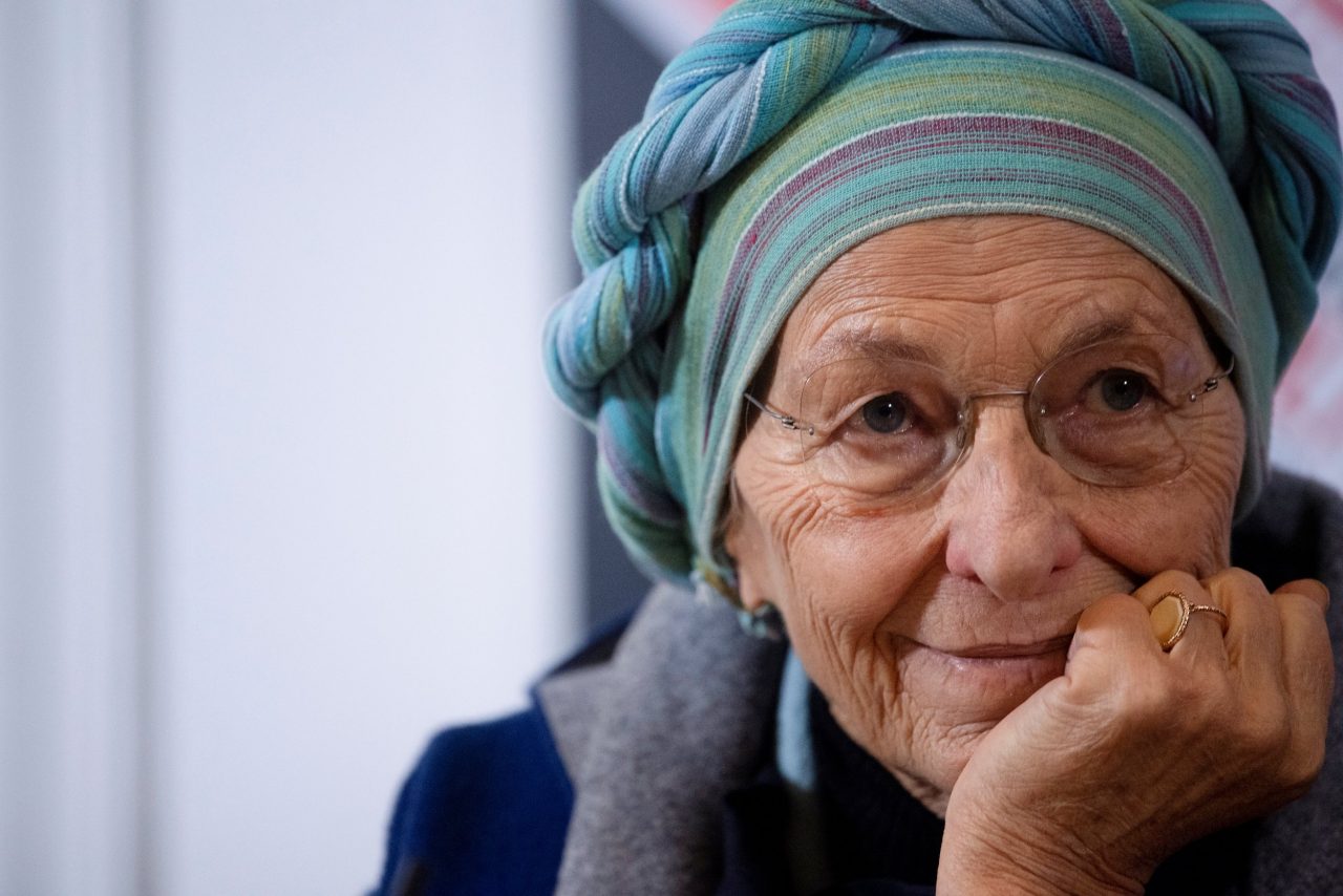 Calenda ed Emma Bonino siglano la federazione