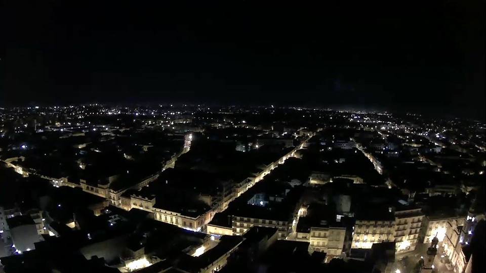 Frattamaggiore, boato nella notte