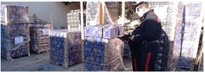 Frattamaggiore, sequestrate cialde di caffè in un negozio di alimentari: la merce era rubata