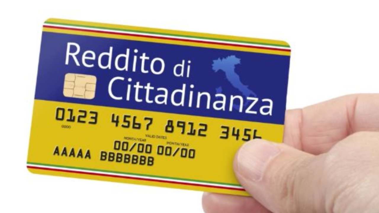 4 milioni di Italiani hanno il reddito di cittadinanza