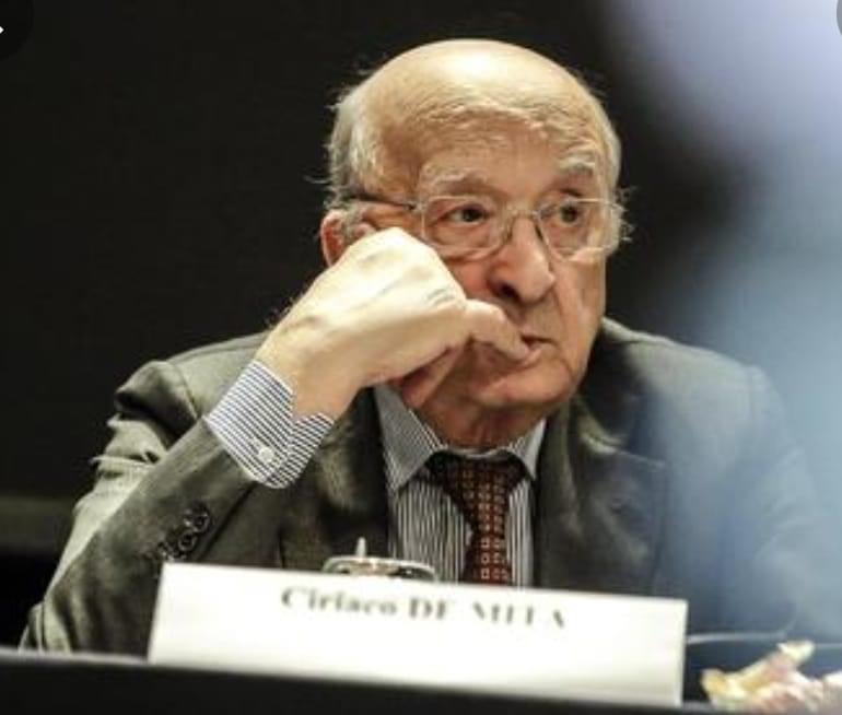 Ciriaco De Mita operato d’urgenza