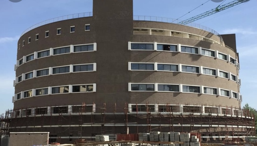 Scampia, c’era una vela da settembre parte Medicina e chirurgia