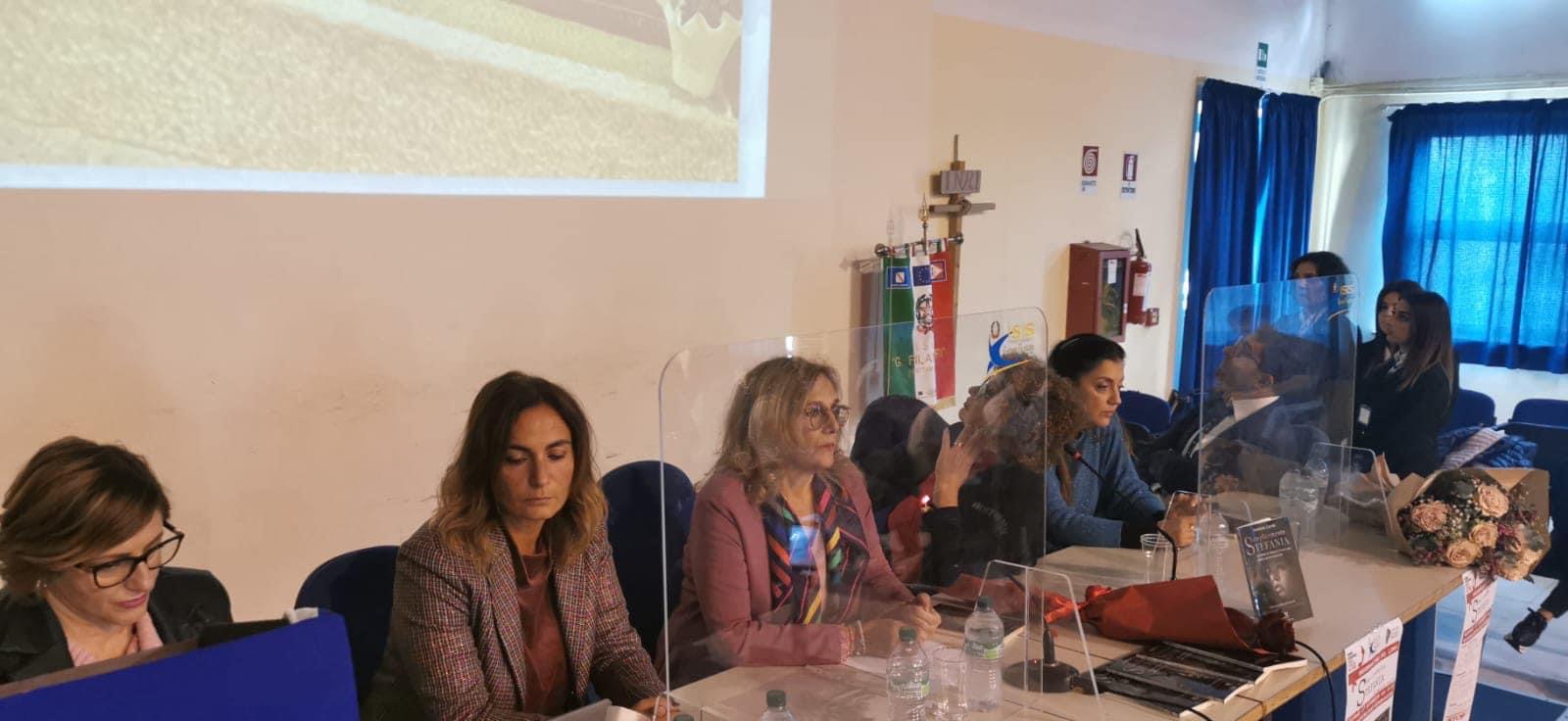 Settimana del femminicidio , presentato il libro “Semplicemente Stefania”