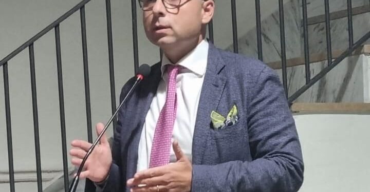 Casoria, il Sindaco Bene, afferma che su salario minimo e Rdc , i primi cittadini sono isolati