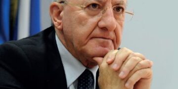 Il Presidente della Regione Campania De Luca in visita al Cardarelli