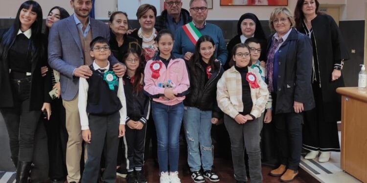 Casoria, il Sindaco premia gli studenti più gentili