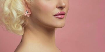 Costantina Busignani , una showgirl in ascesa