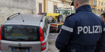 Vomero, rimossi dalla Polizia veicoli abbadonati