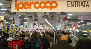 150 licenziamenti nei Megastore