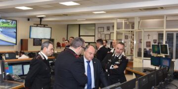 Il procuratore Gratteri incontra i Carabinieri del comando provinciale