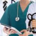 In Italia adesso la sanità è pubblica o privata??