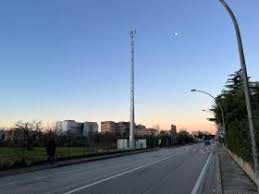 Caserta per l’antenna Iliad , il TAR da ragione al Comune