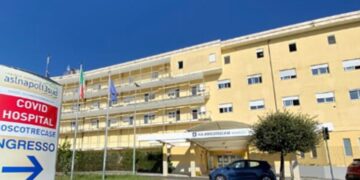 Boscotrecase, pronto soccorso chiuso, Severino Nappi bacchetta De Luca