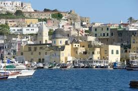 Ischia – Procida, operazione anti abusivismo dei Carabinieri