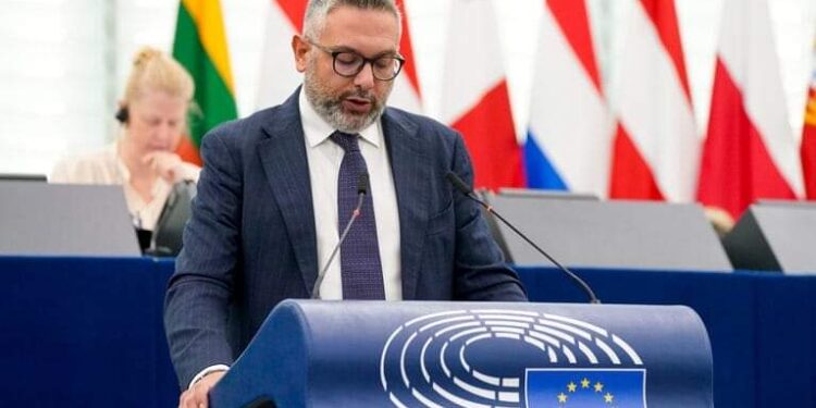 Nesci (Fdi): Approvazione Ngt, Pd e 5 Stelle votano contro un importante strumento per gli agricoltori”