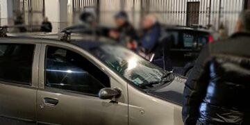 Oltraggio e resistenza alla municipale: denunciato centauro e sequestrata la moto