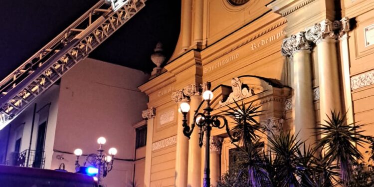 Ultima ora: Frattamaggiore, nella Domenica delle Palme inibito l’accesso ai fedeli della Chiesa del Redentore