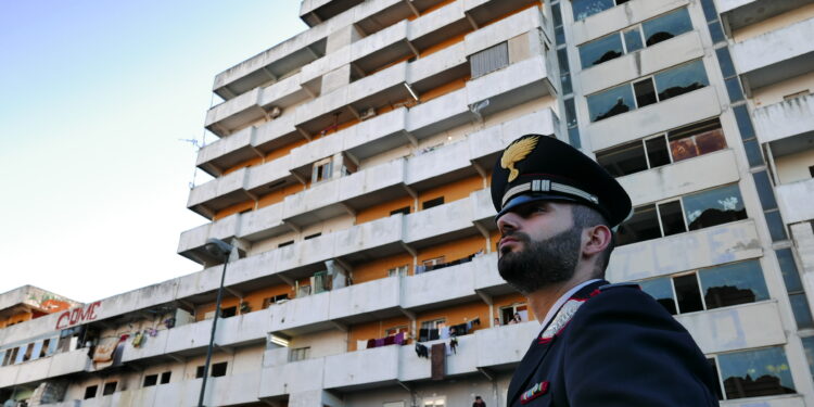 Marano , Carabinieri catturano pusher latitante