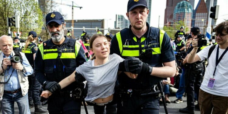 Arrestata la Greta ambientalista