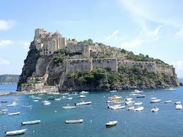 Ischia, 50 euro per un grammo di cocaina