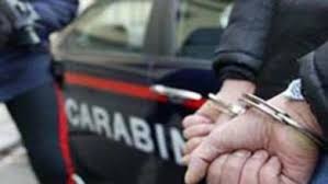 Pianura, vittima usura reagisce , arrestato in flagranza l’usuraio