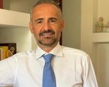 Frattamaggiore, Gennaro Alborino chiarisce la posizione in merito all’uso del simbolo del movimento dei Popolari