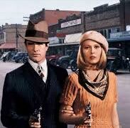 Napoli, A Chiaiano entrano in scena Bonnie e Clyde alla napoletana