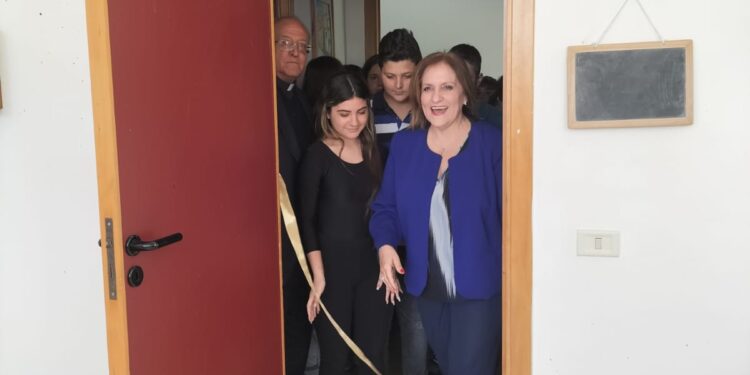 Frattamaggiore, alla scuola Stanzione inaugurata una biblioteca scolastica
