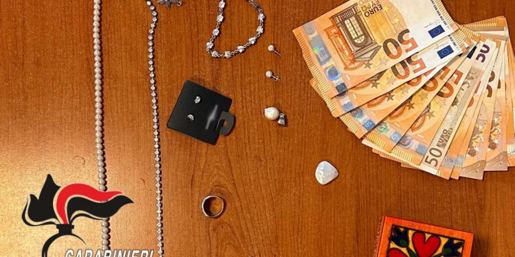 Vomero, arrestato esperto truffatore di anziani