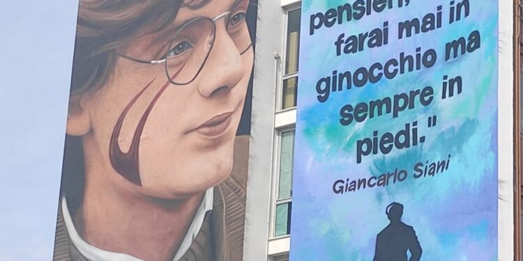 Casoria , inaugurato il murales della Legalità, dedicato a Giancrlo Siani