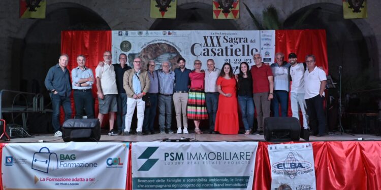 Sant’Arpino, grande successo di pubblico per la sagra del casatiello