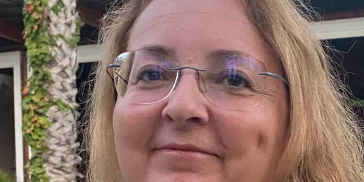 Frattamaggiore, al Liceo Durante arriva la neo dirigente, Prof.ssa Daniela Nappa