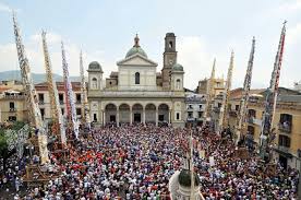 Nola, evade dai domiciliari per partecipare alla festa dei Gigli
