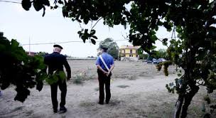 Giugliano, una lite tra zio e nipote finisce quasi in tragedia