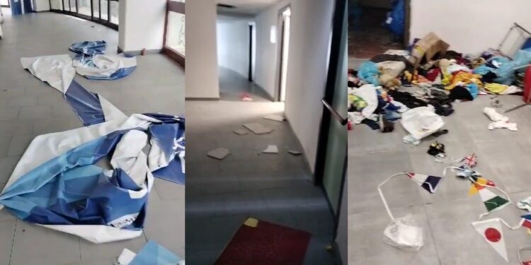 Casoria, vandalismo al Palacasoria, si indaga sui responsabili