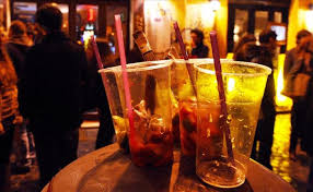 Pompei , le forze dell’ordine chiudono un lounge bar