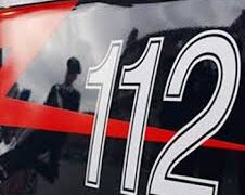 Giugliano in Campania, 16enne alla guida di un auto con a bordo una sirena dei Carabinieri