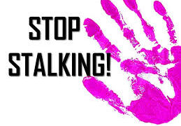 Stalking fenomeno in crescita, anche donne con gli uomini