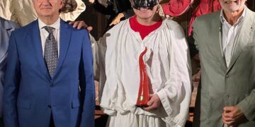 ACERRA e la maschera di Pulcinella al Colombus Day di New York