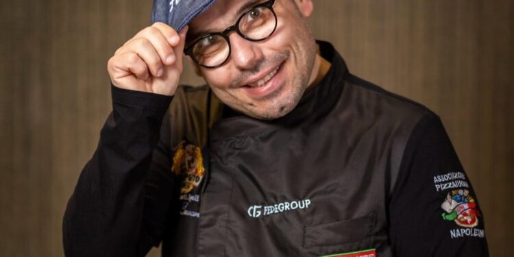 Frattamaggiore, Alberto Buonocore , maestro pizzaiolo, ospite all’Ambasciata a Londra