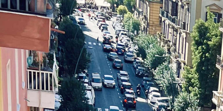 Vomero, traffico e smog alle stelle e con il Natale …